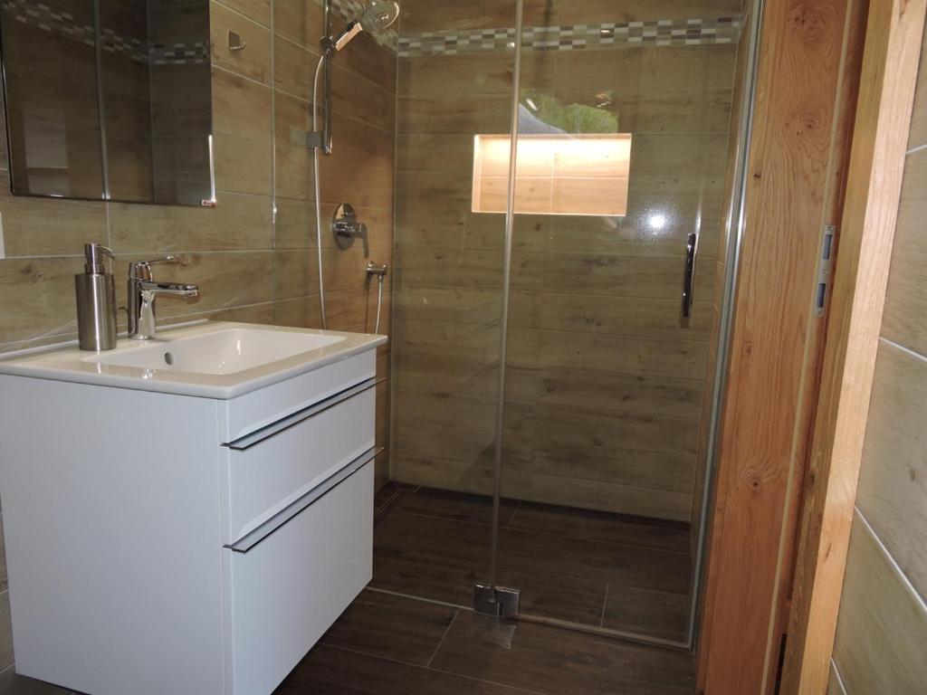 Gluehwuermchenhuette Villa Ratten Kültér fotó